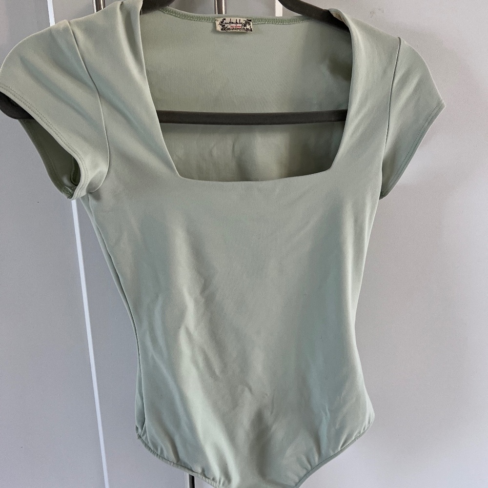 Free People Women Bodysuit XS Green Short Sleeve Square Eyes Neck Pre Owned